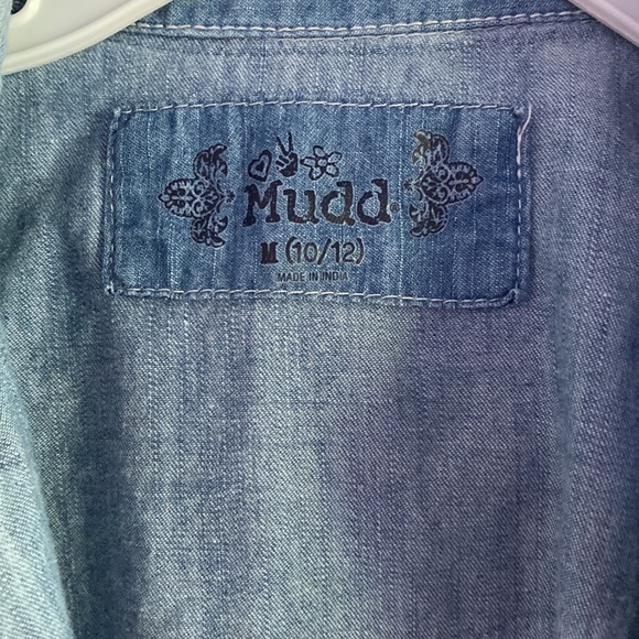 Mudd brand girl’s size 10/12 button down jean collared shirt - Picture 2 of 4